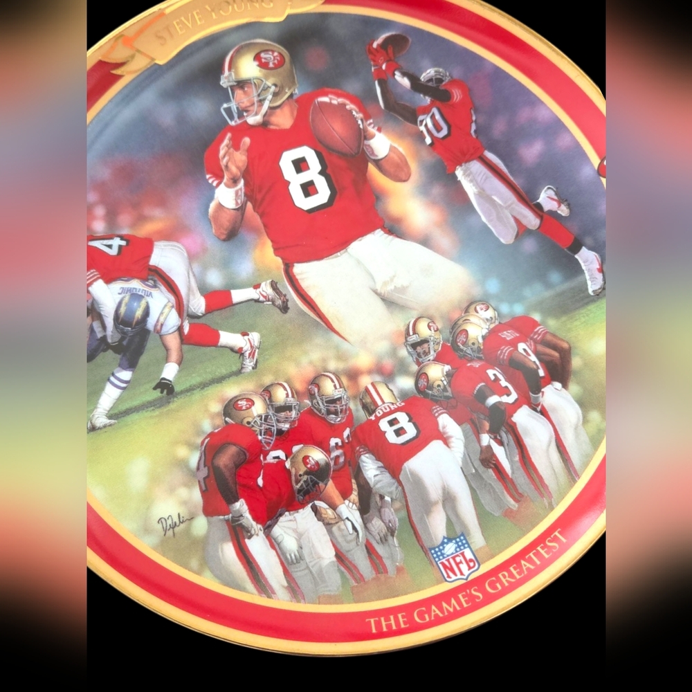 NFL Collector's Plate with Football Players